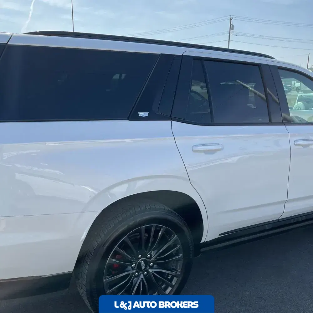 2024 Cadillac Escalade-V Base