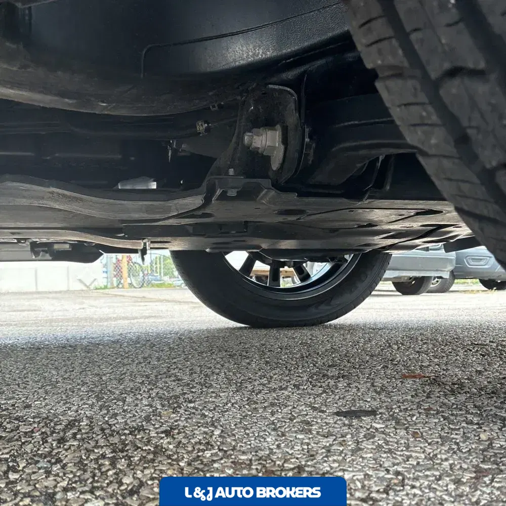 2024 Lexus LX 600 F SPORT Handling