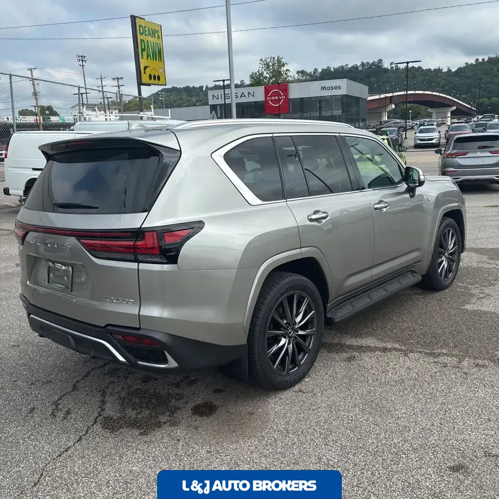 2024 Lexus LX 600 F SPORT Handling