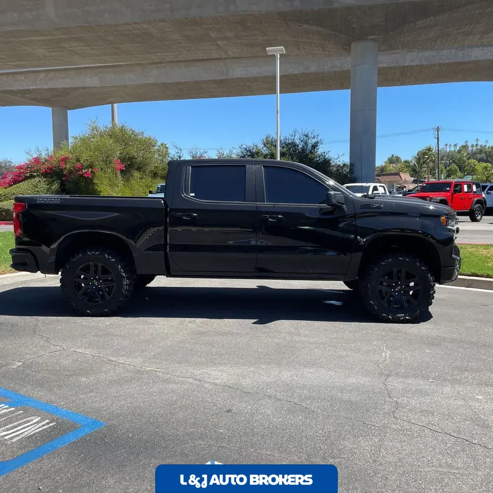 2024 Chevrolet Silverado 1500 LT Trail Boss