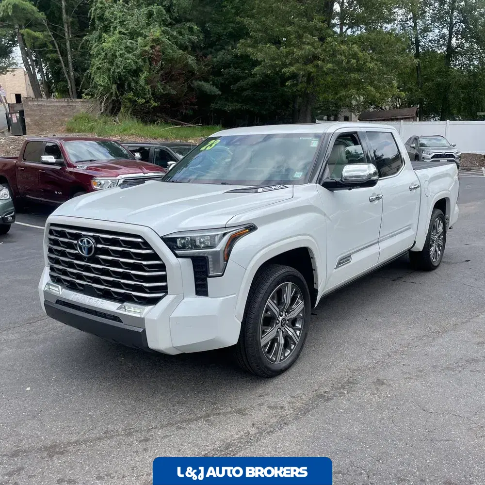 2023 Toyota Tundra Capstone HV