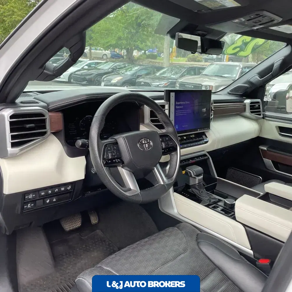 2023 Toyota Tundra Capstone HV
