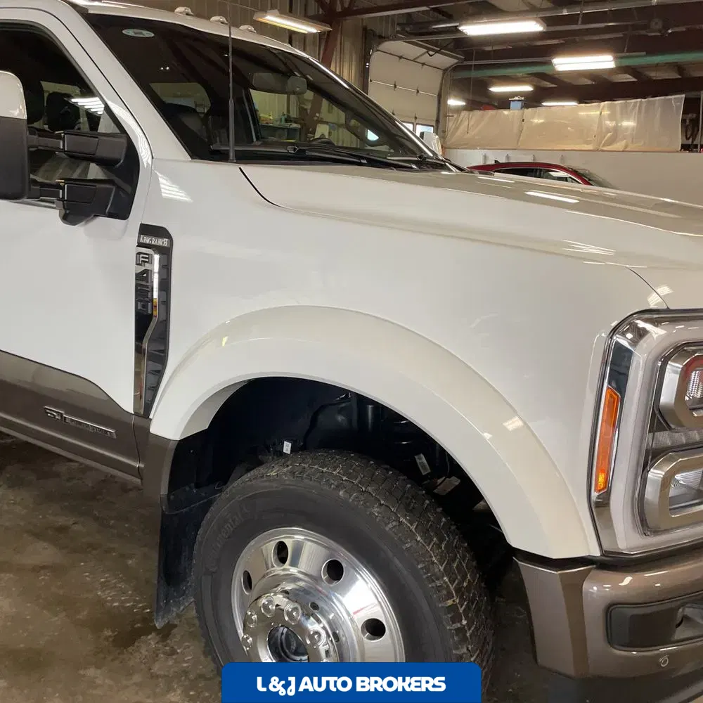 2023 Ford F-450 Super Duty King Ranch