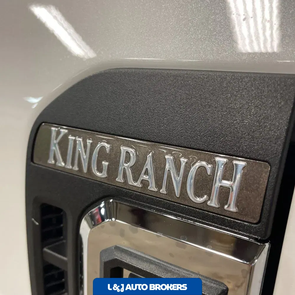 2023 Ford F-450 Super Duty King Ranch