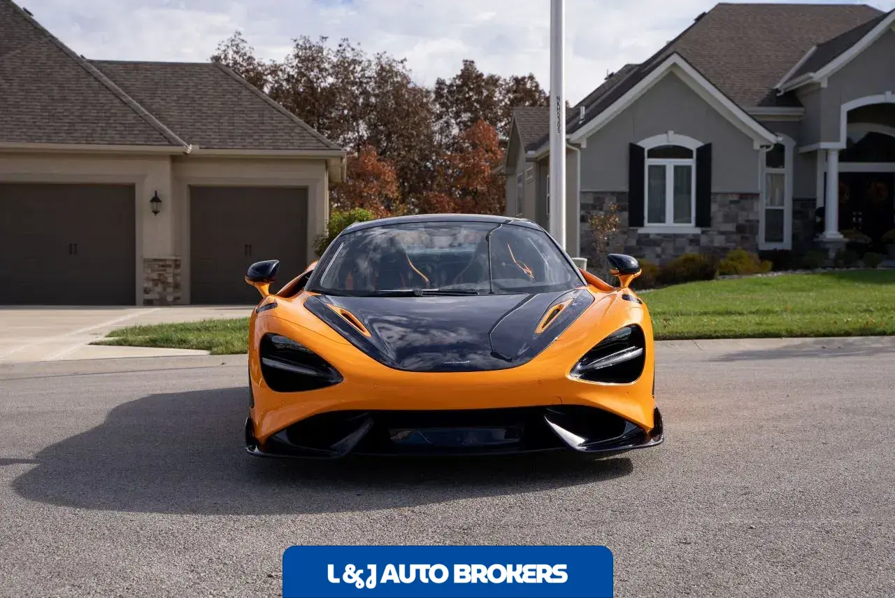 2022 McLaren 765LT Spider