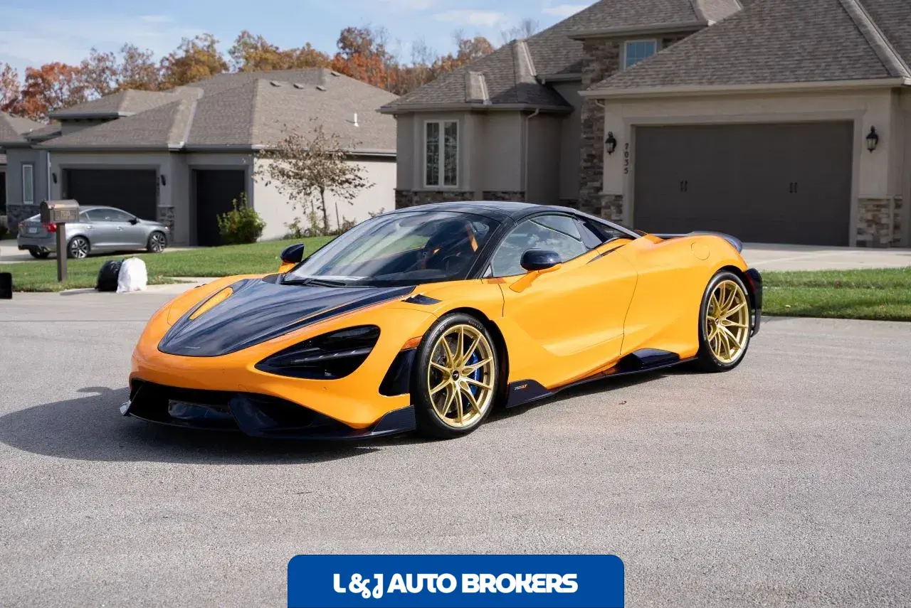 2022 McLaren 765LT Spider