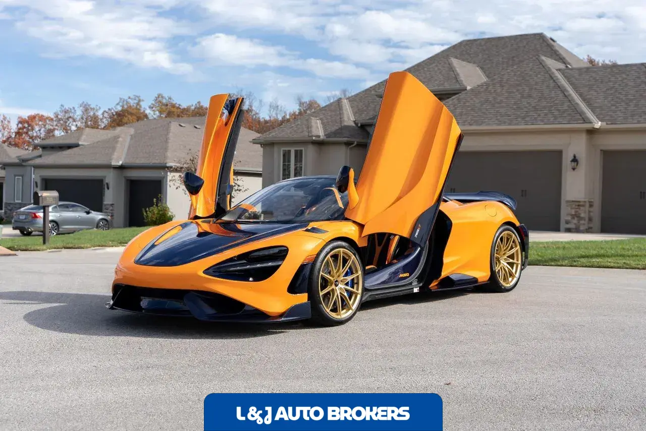 2022 McLaren 765LT Spider