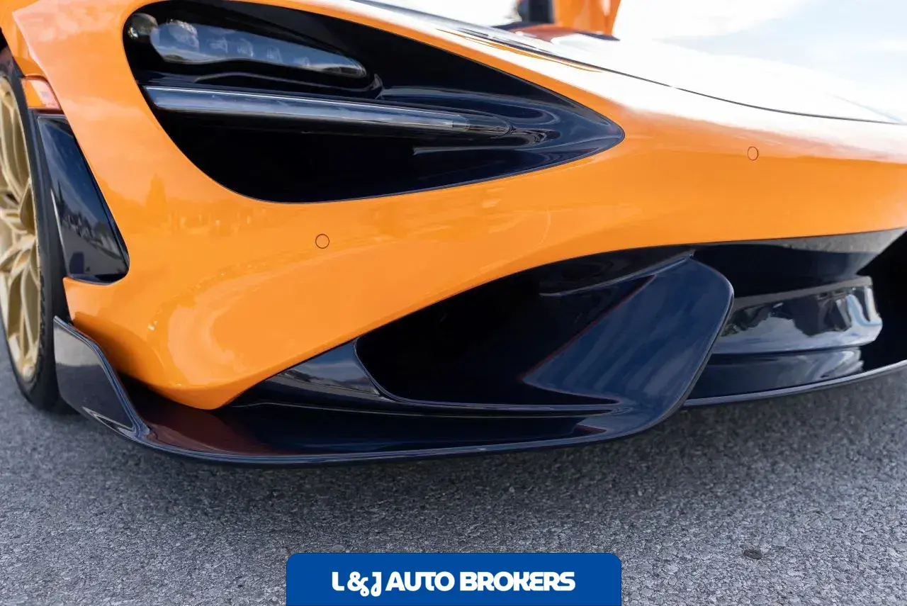 2022 McLaren 765LT Spider