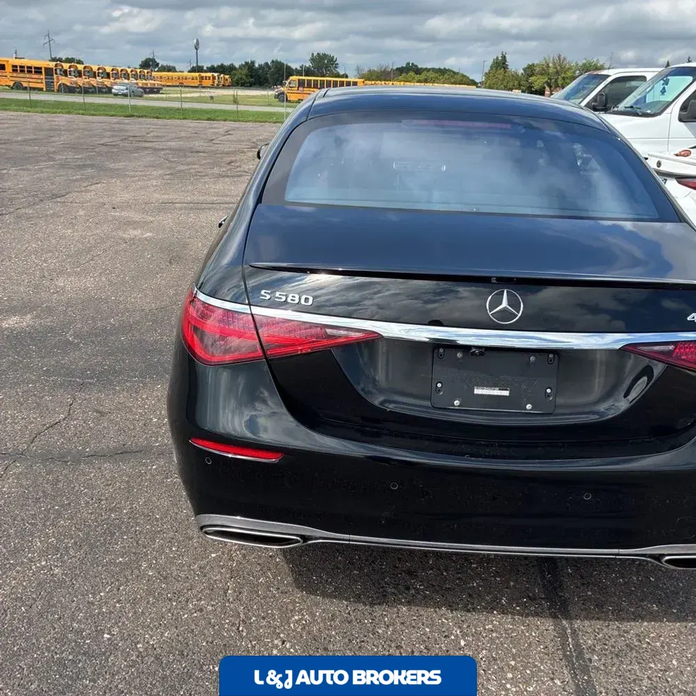 2021 Mercedes-Benz S-Class S580