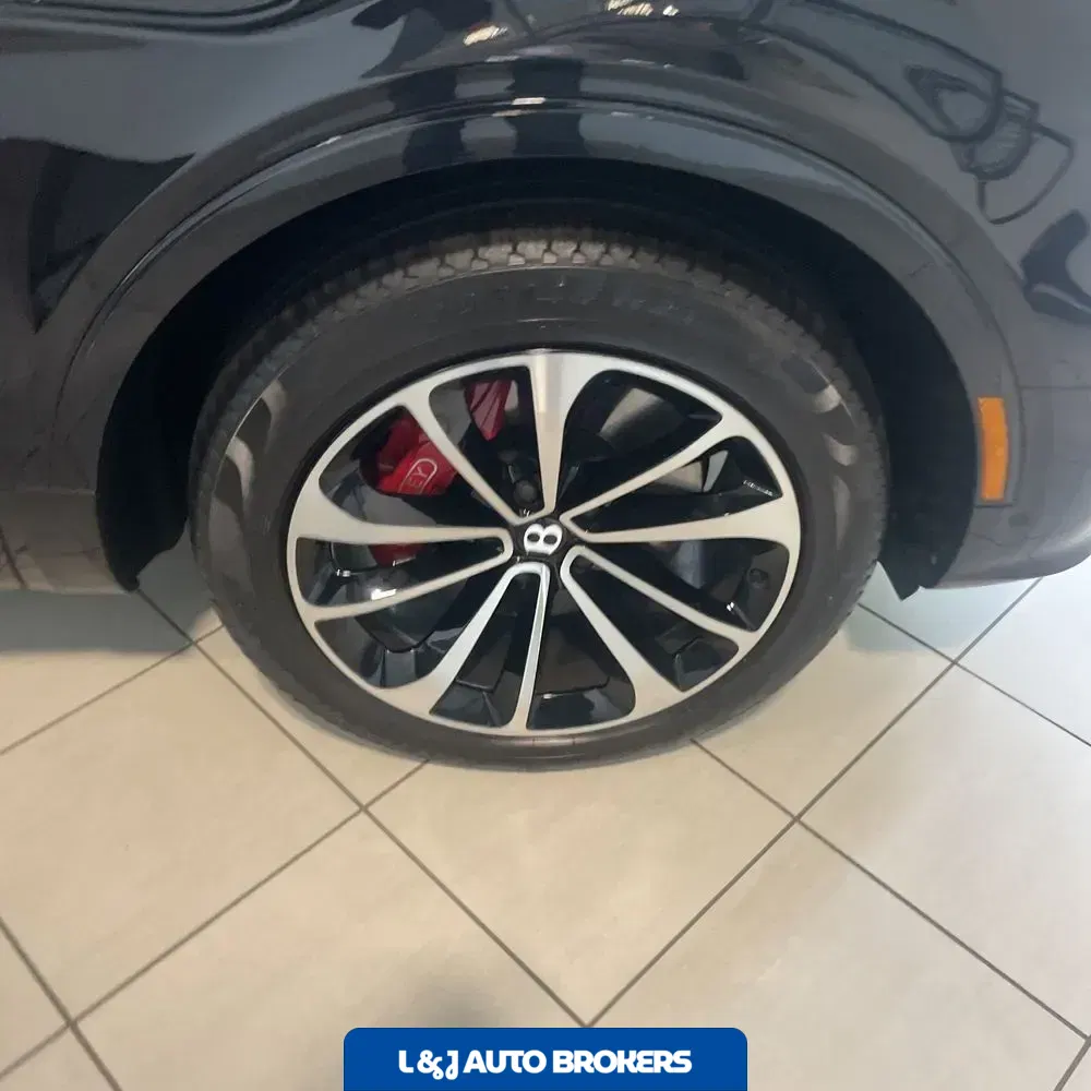 2024 Bentley Bentayga Base