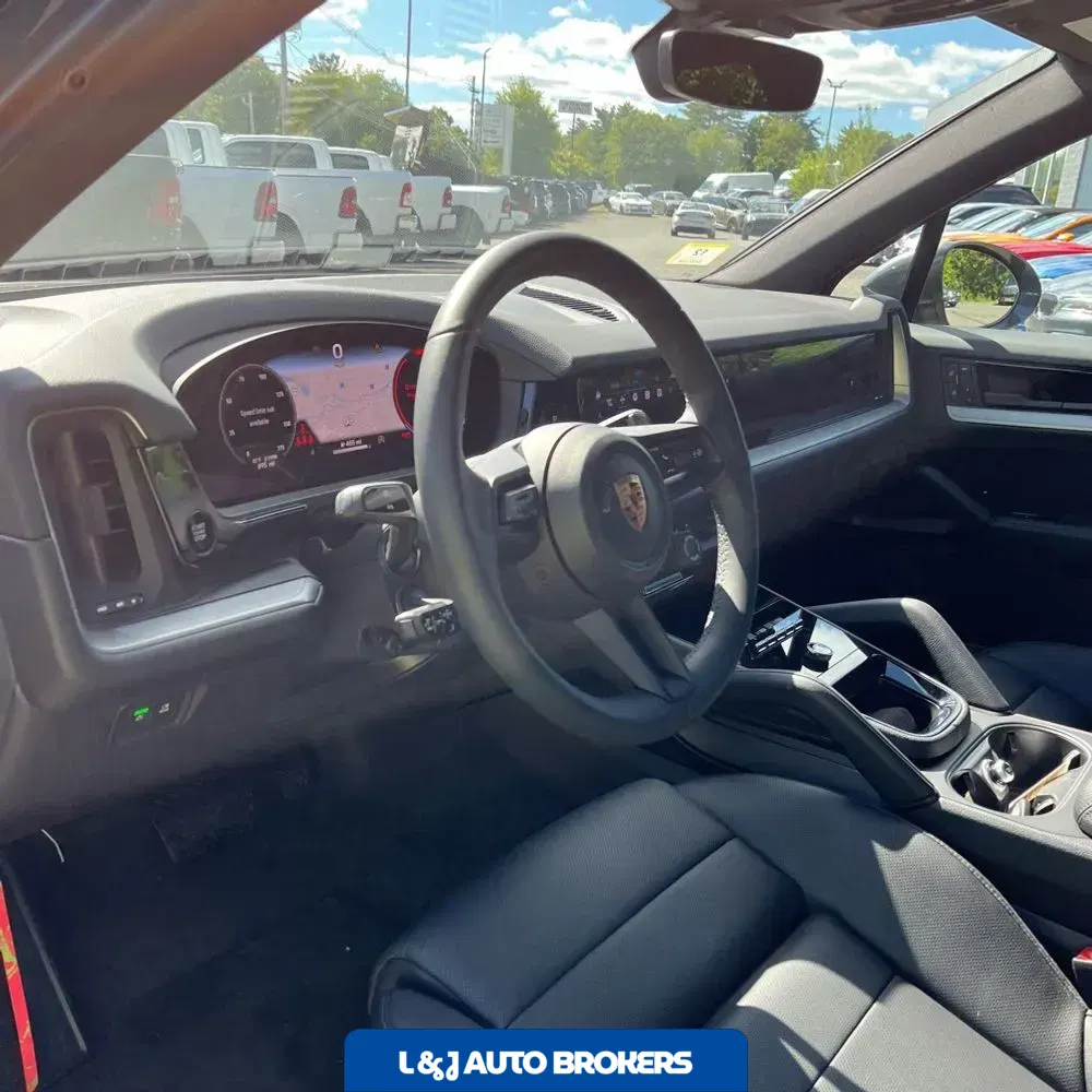 2025 Porsche Cayenne S 4D SUV