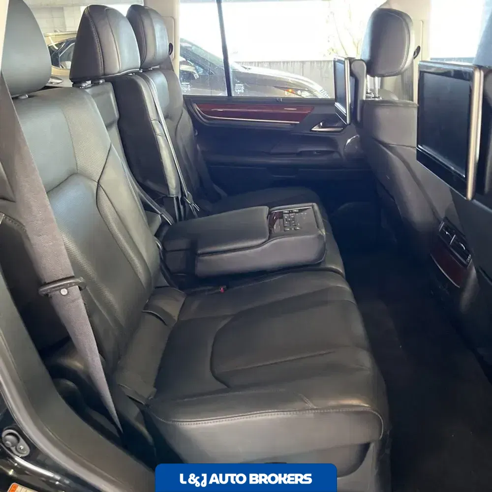 2017 Lexus LX 570 Base