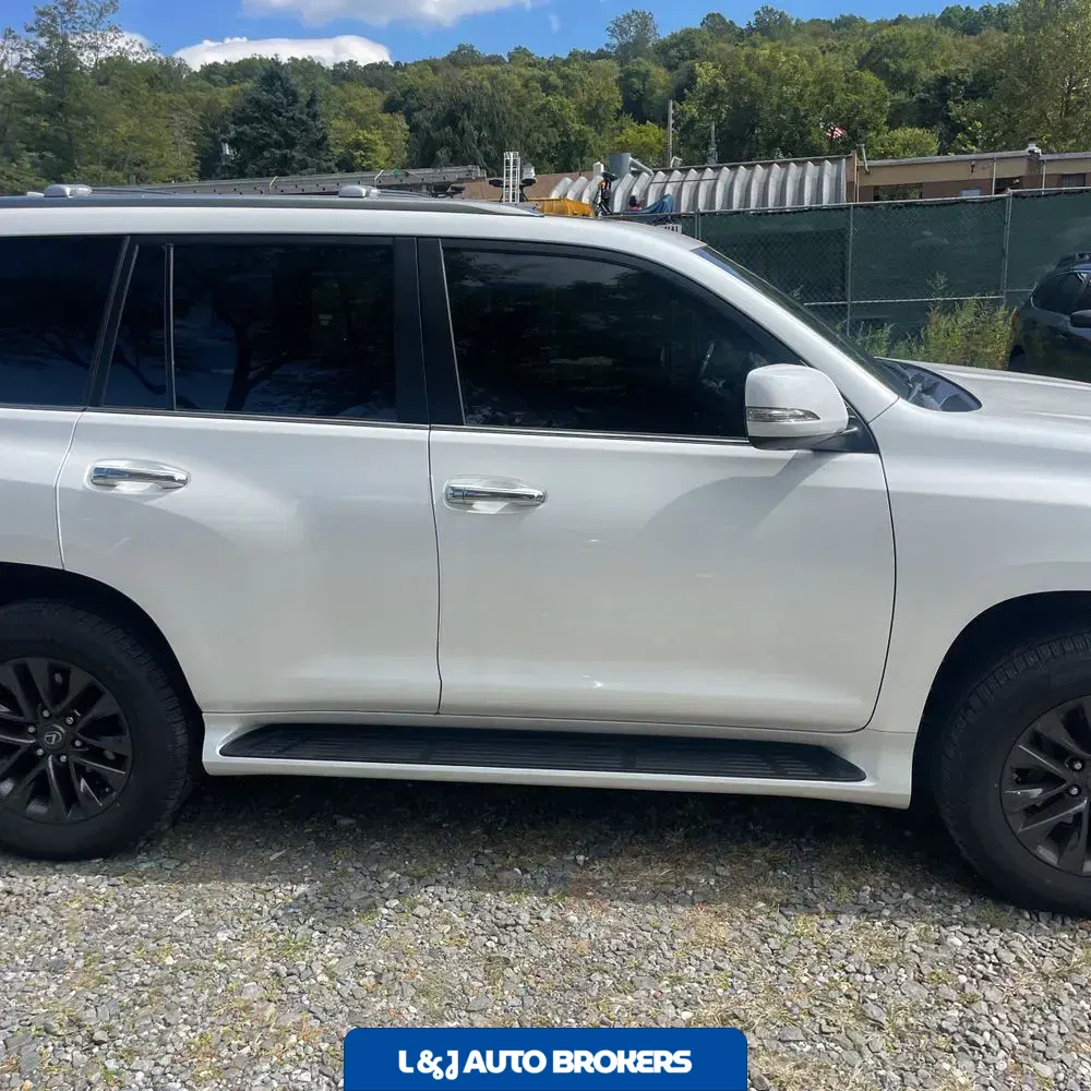 2023 Lexus GX 460 Base