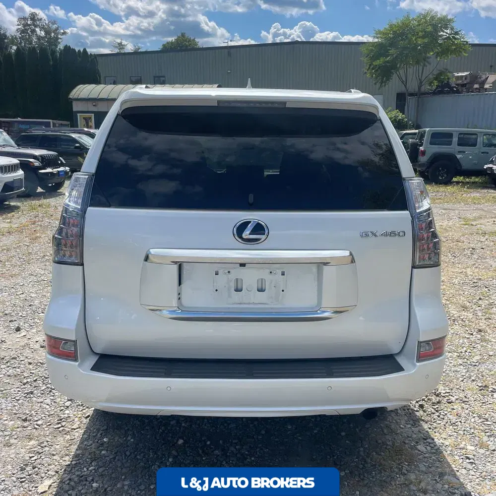2023 Lexus GX 460 Base