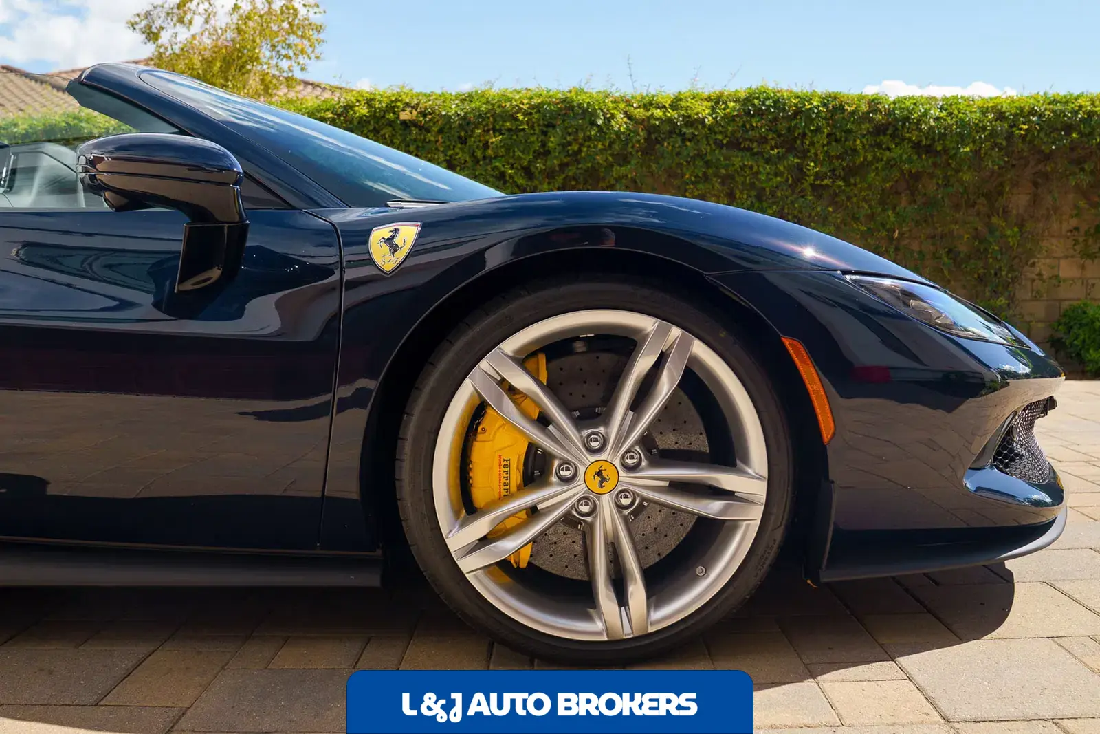 2025 Ferrari 296 GTS