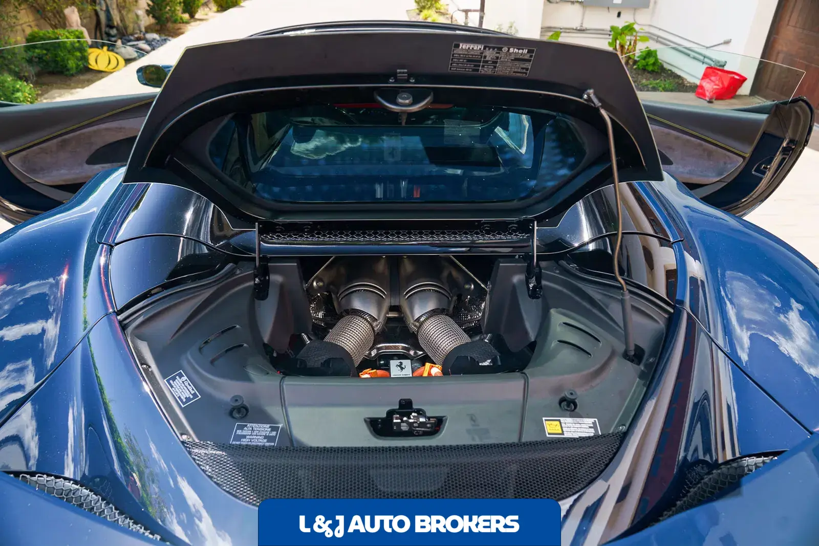 2025 Ferrari 296 GTS