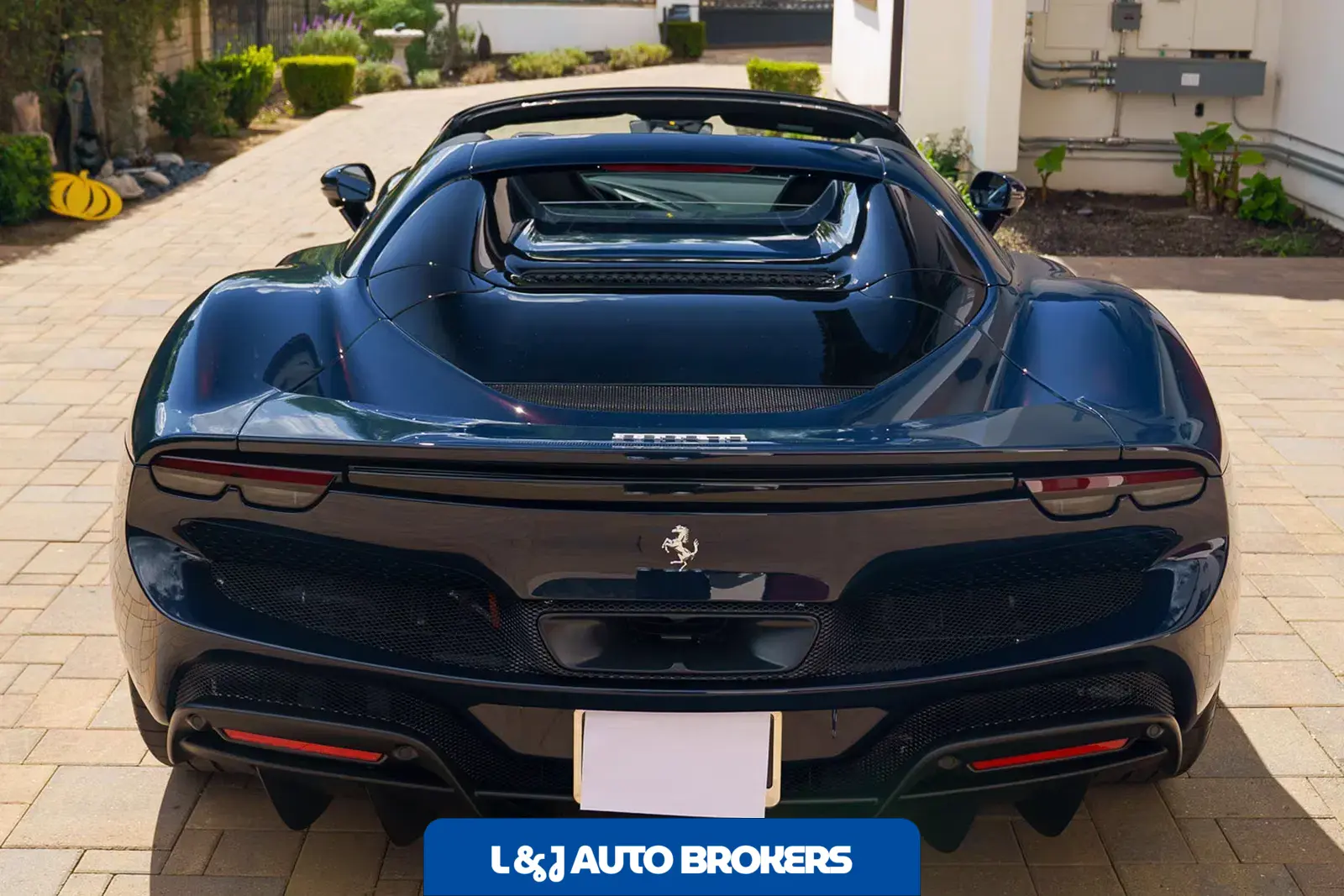 2025 Ferrari 296 GTS