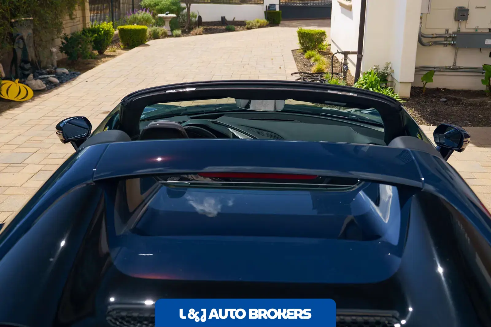 2025 Ferrari 296 GTS