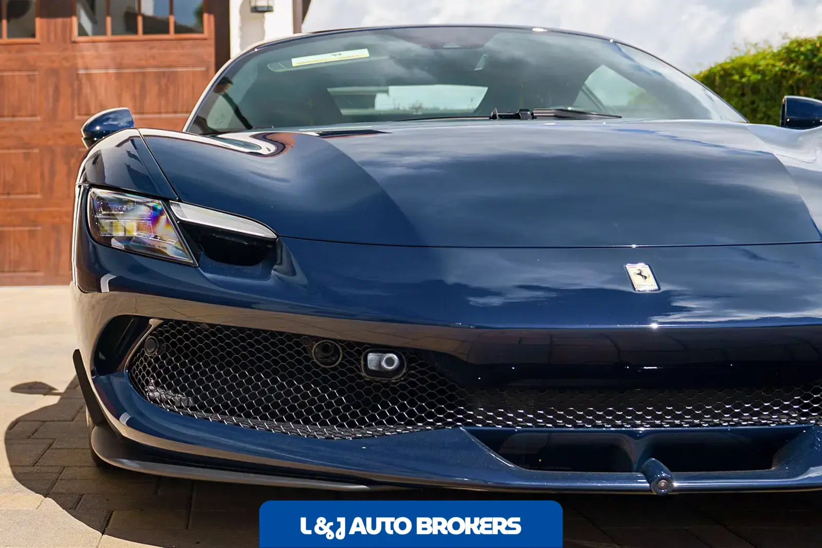 2025 Ferrari 296 GTS