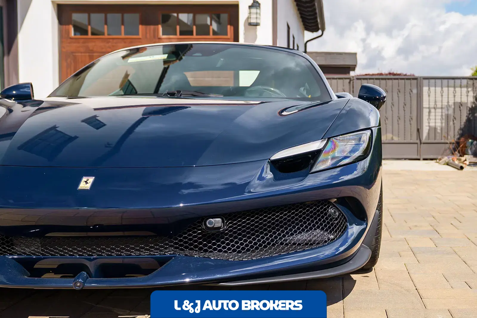 2025 Ferrari 296 GTS