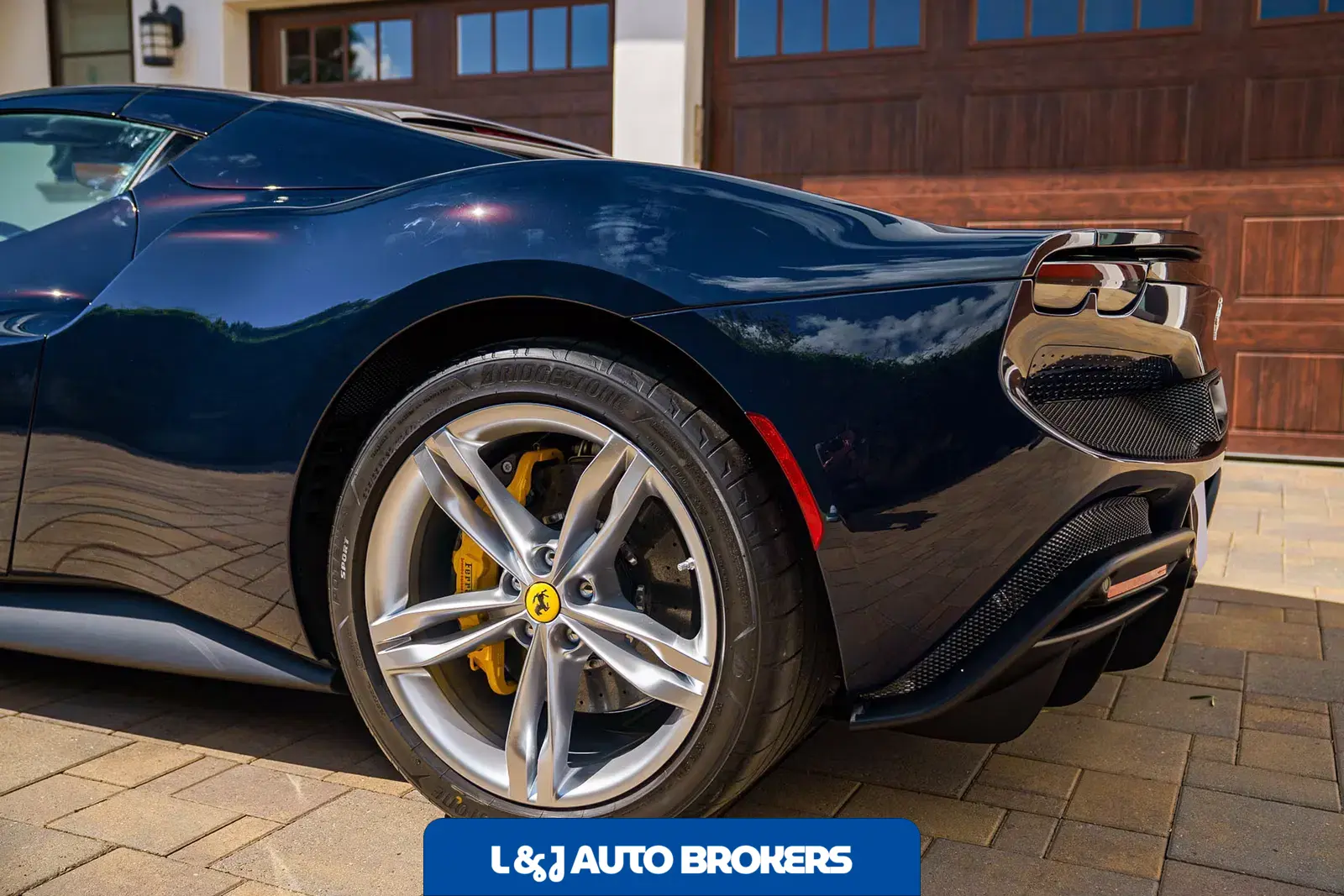 2025 Ferrari 296 GTS