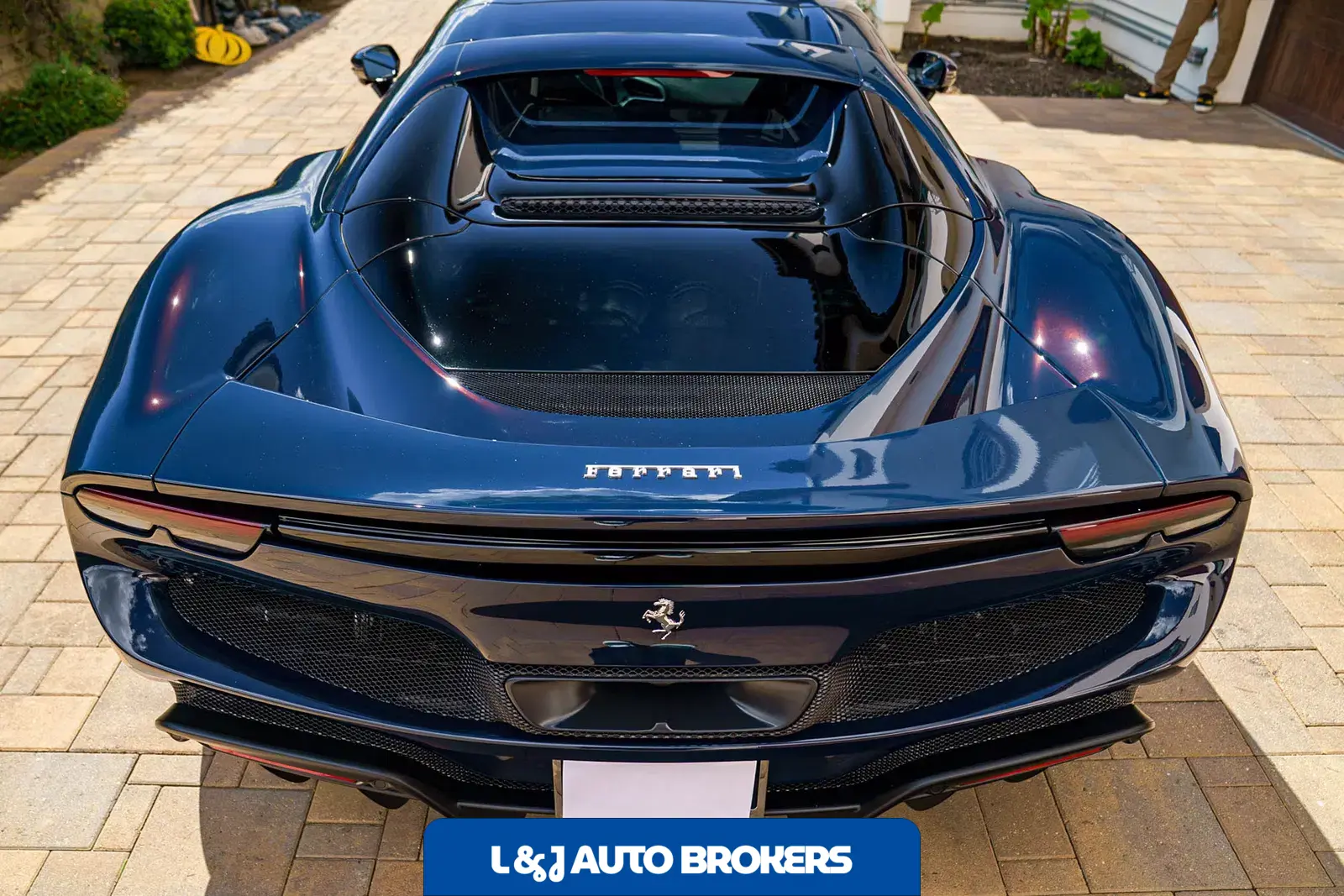 2025 Ferrari 296 GTS