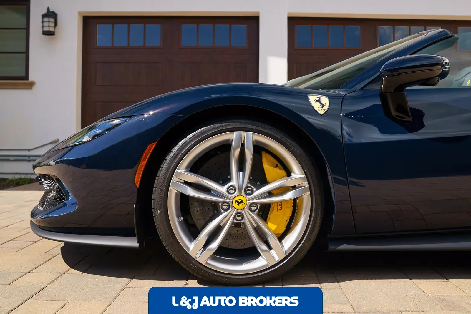 2025 Ferrari 296 GTS