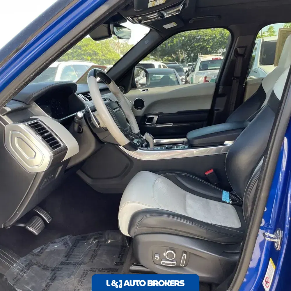 2020 Land Rover Range Rover Sport SVR