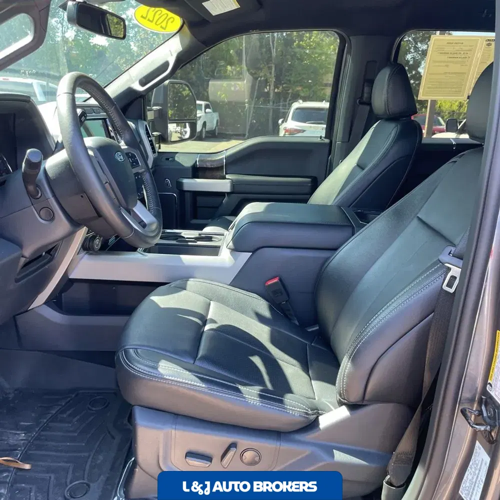 2022 Ford F-450 Super Duty Lariat