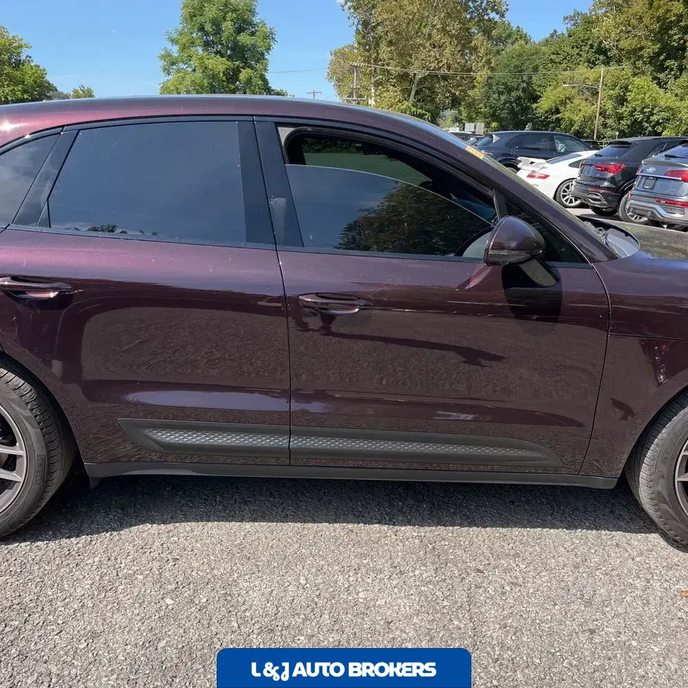 2023 Porsche Macan S