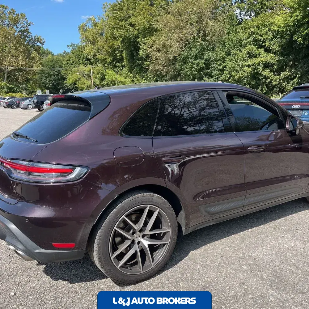 2023 Porsche Macan S