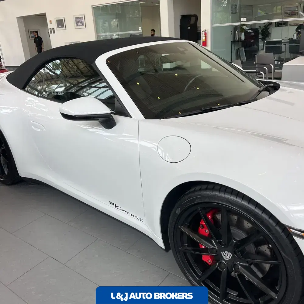 2020 Porsche 911 Carrera 4S