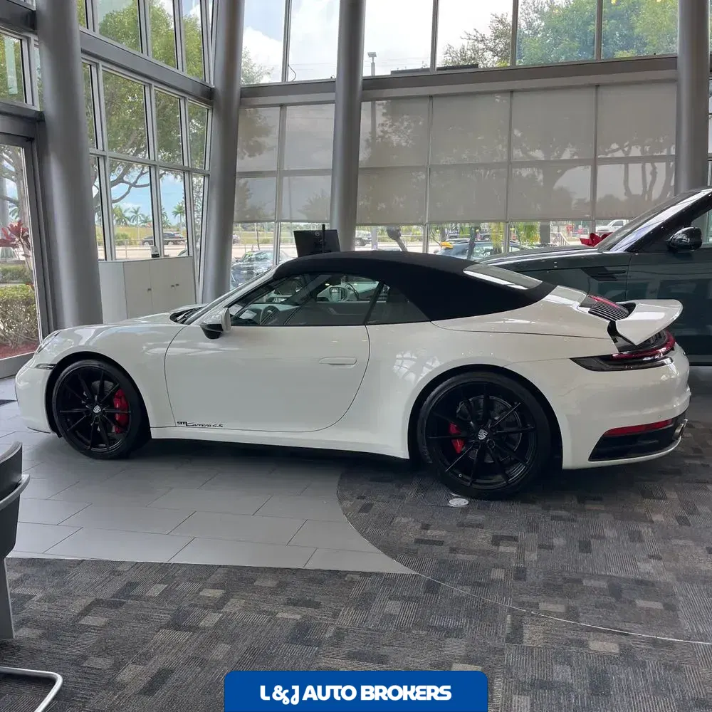 2020 Porsche 911 Carrera 4S