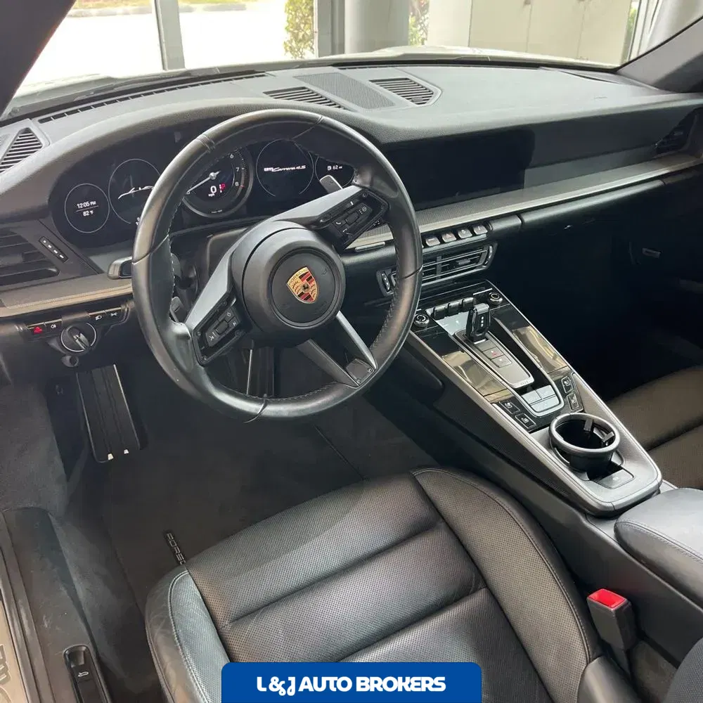 2020 Porsche 911 Carrera 4S