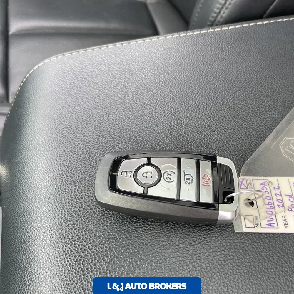 2022 Ford Expedition Max XLT