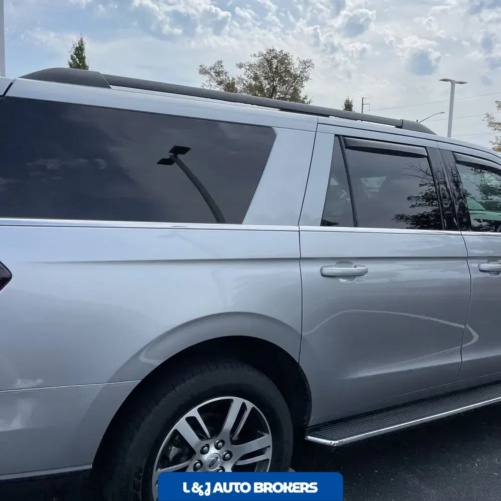 2022 Ford Expedition Max XLT