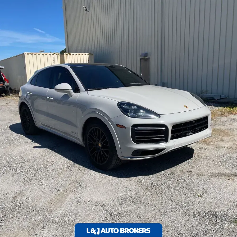 2021 Porsche Cayenne GTS Coupe