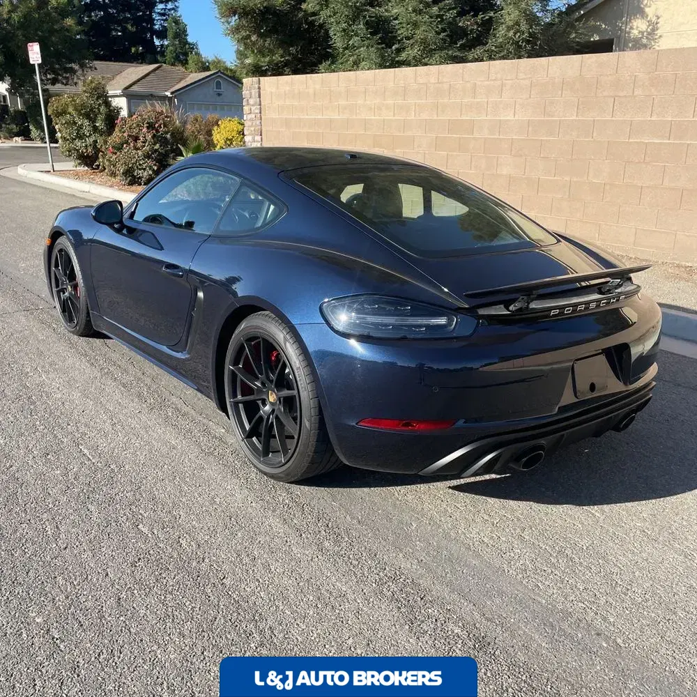 2021 Porsche 718 Cayman GTS 4.0