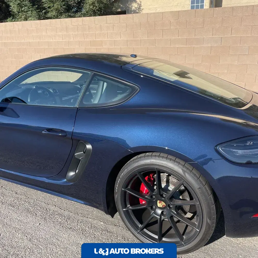 2021 Porsche 718 Cayman GTS 4.0
