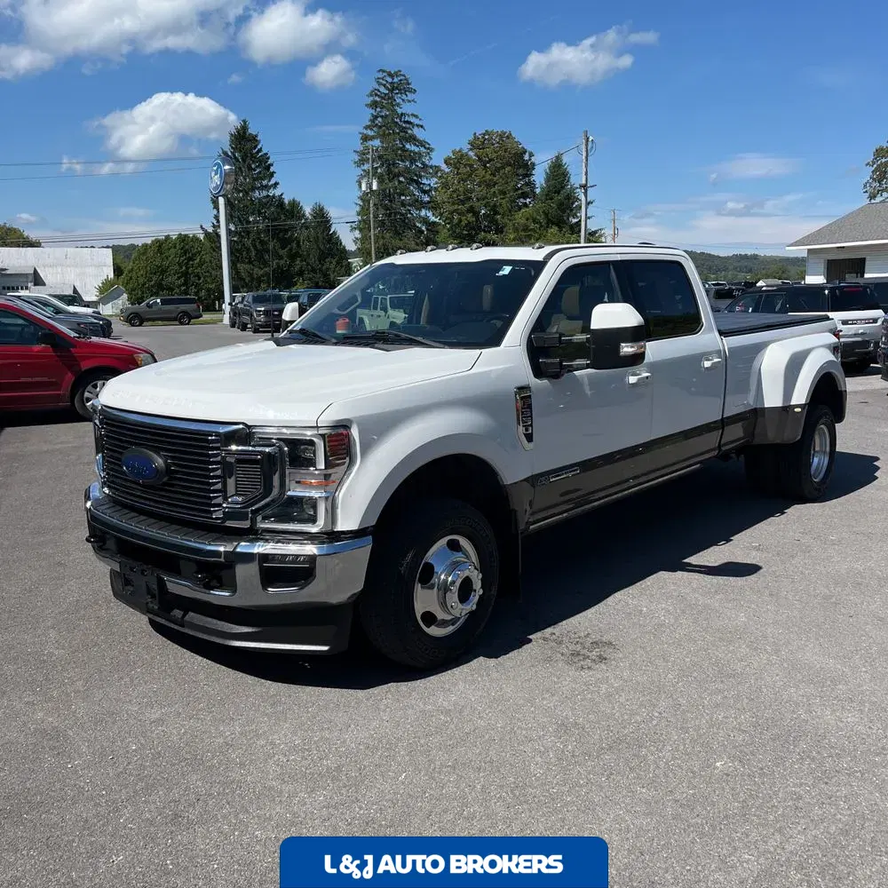 2022 Ford F-350 Super Duty Lariat