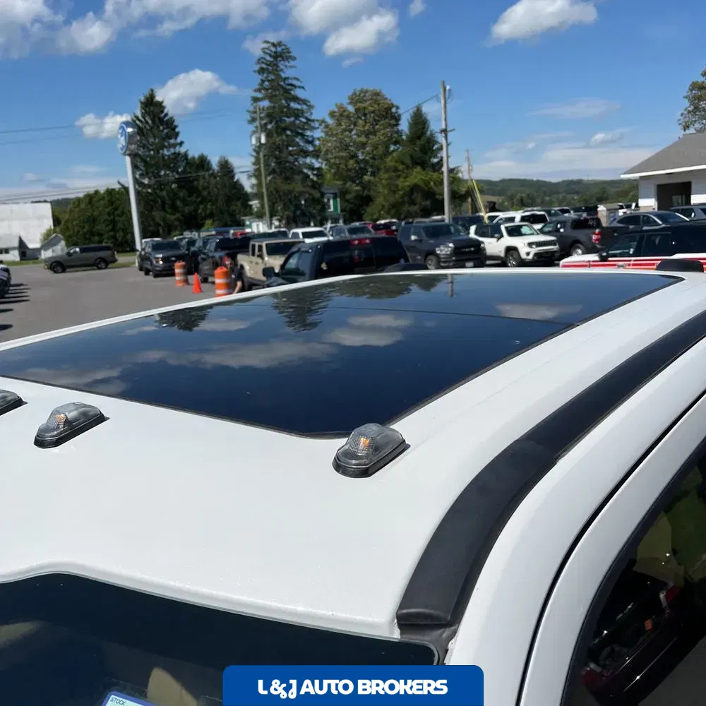 2022 Ford F-350 Super Duty Lariat