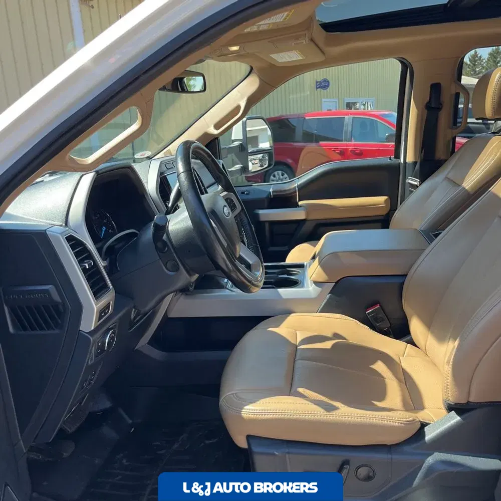 2022 Ford F-350 Super Duty Lariat