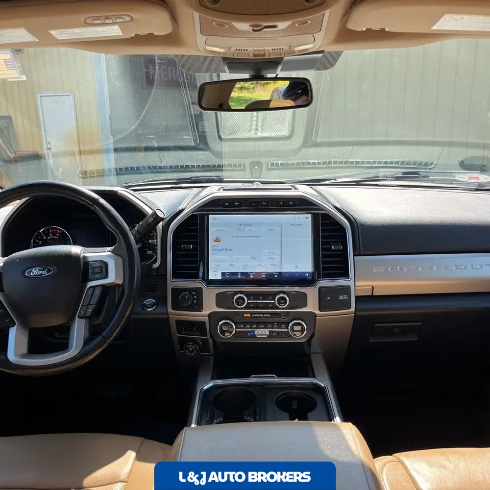 2022 Ford F-350 Super Duty Lariat