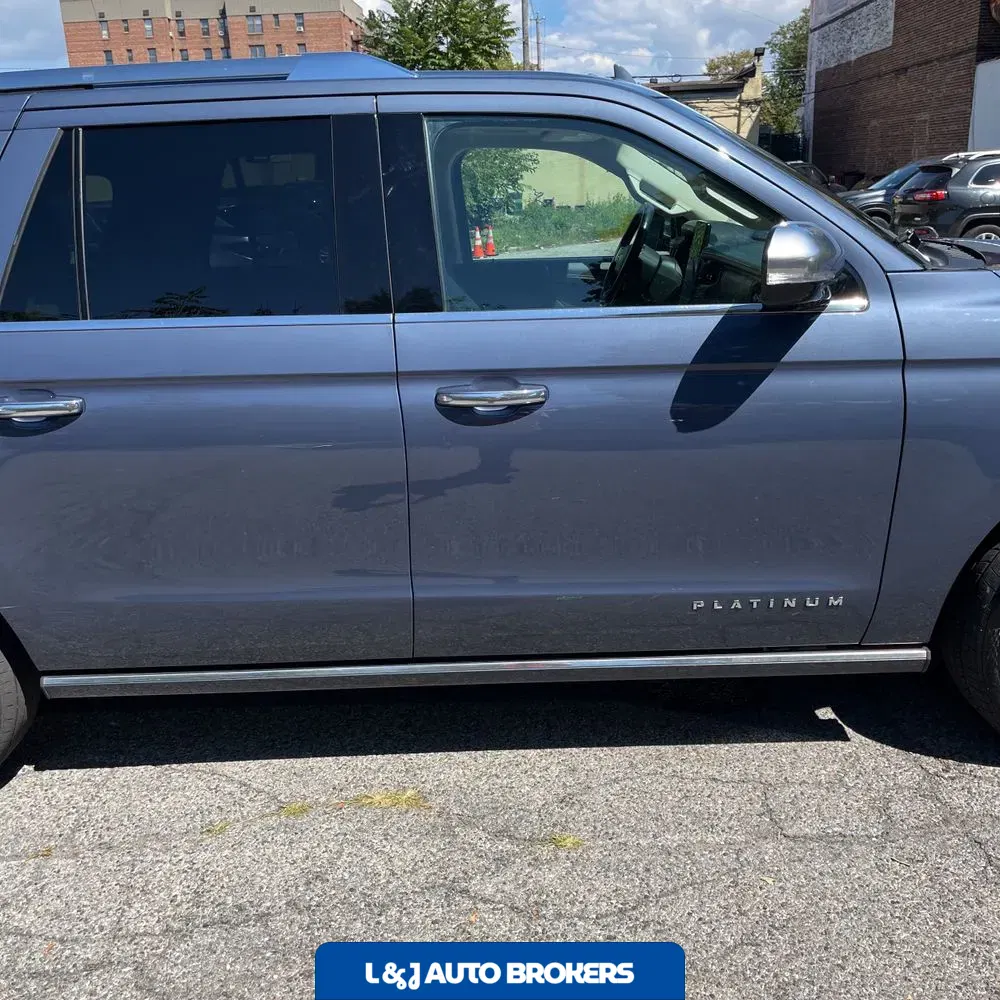 2022 Ford Expedition MAX Platinum