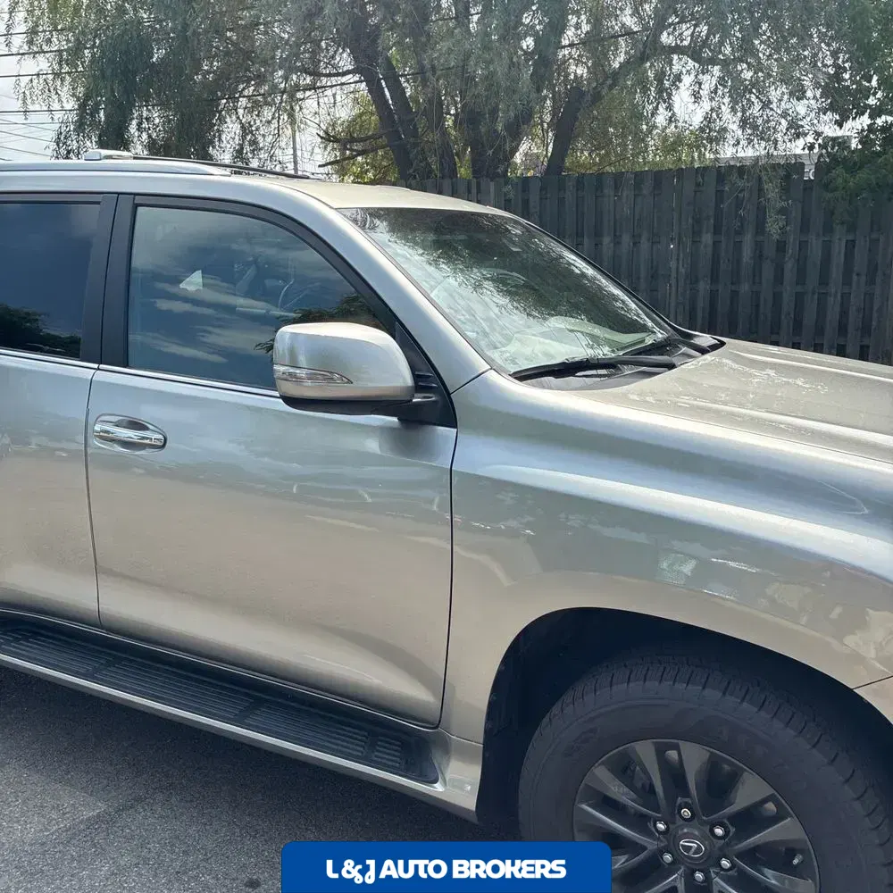 2023 Lexus GX 460 Base