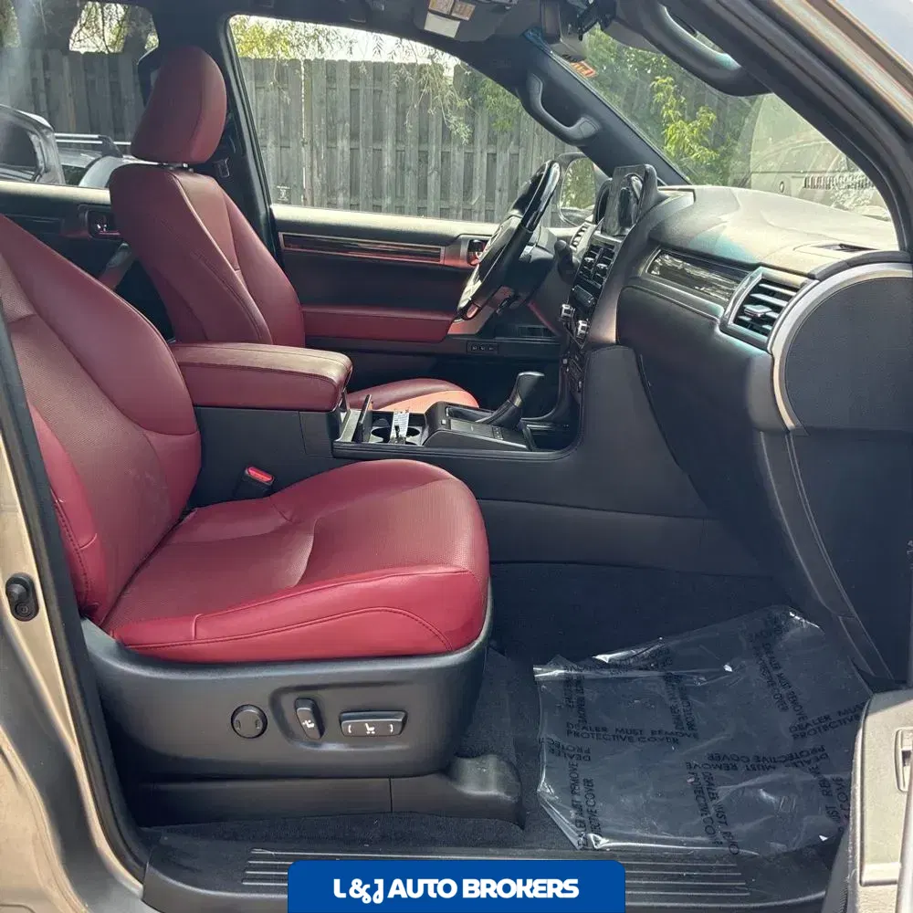 2023 Lexus GX 460 Base