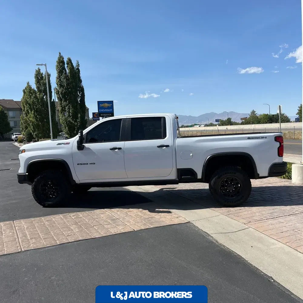 2025 Chevrolet Silverado 2500HD ZR2