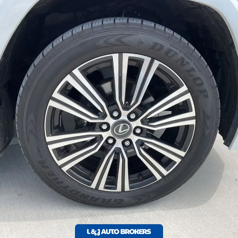 2024 Lexus LX 600 Luxury