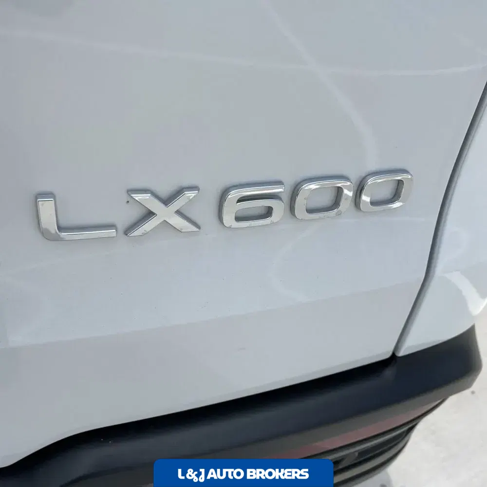 2024 Lexus LX 600 Luxury