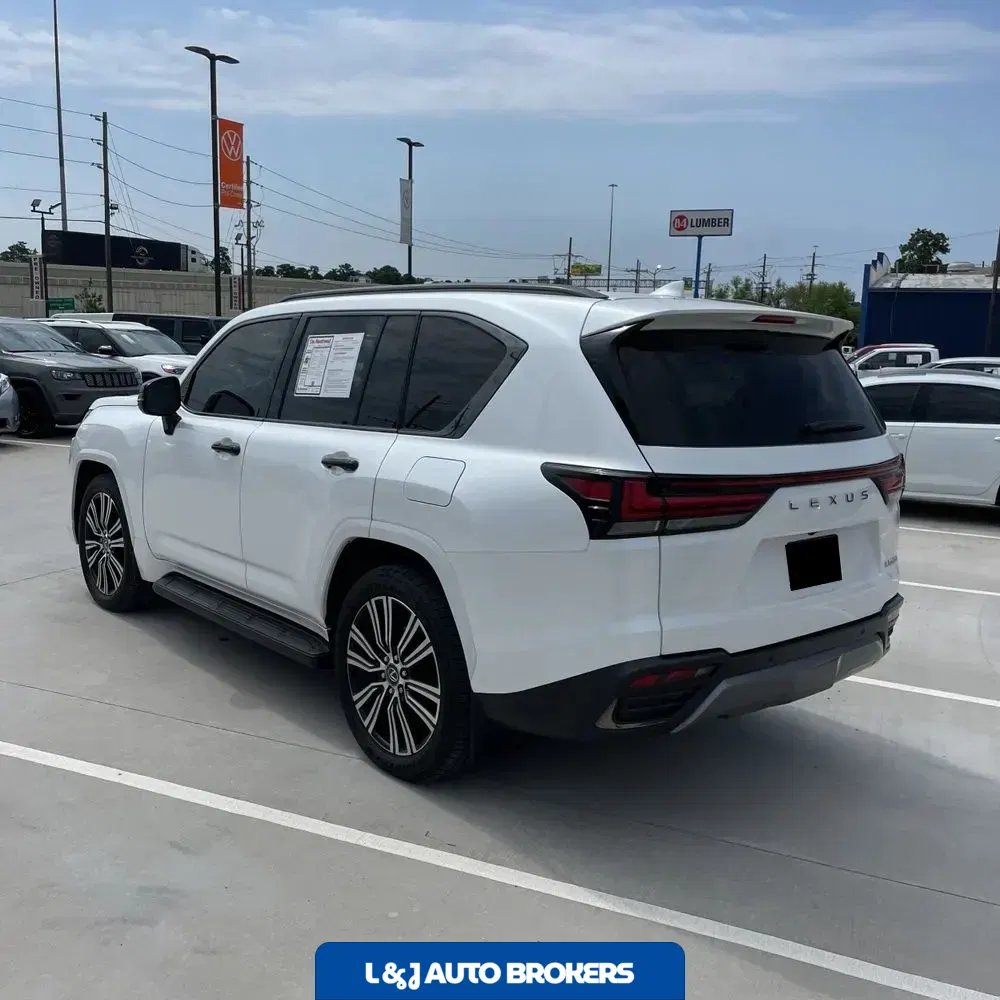 2024 Lexus LX 600 Luxury